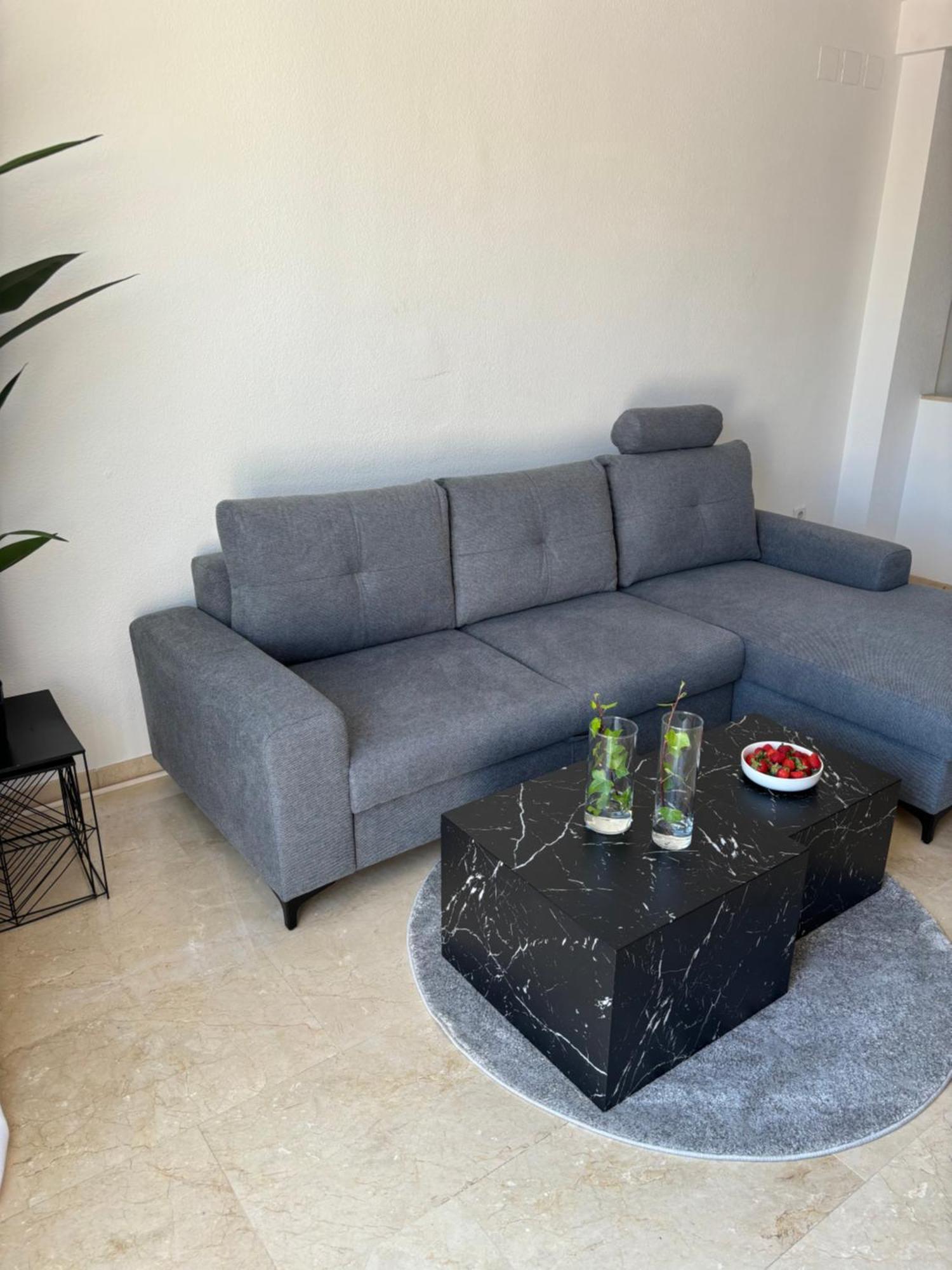 2 Bedroom Duplex I Appartement *
